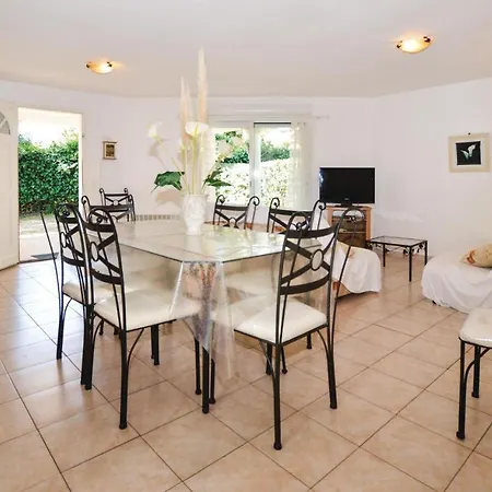 Semesterbostad 3 Bedroom In