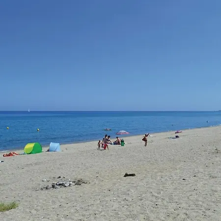 3 Bedroom In Semesterbostad Moriani Plage