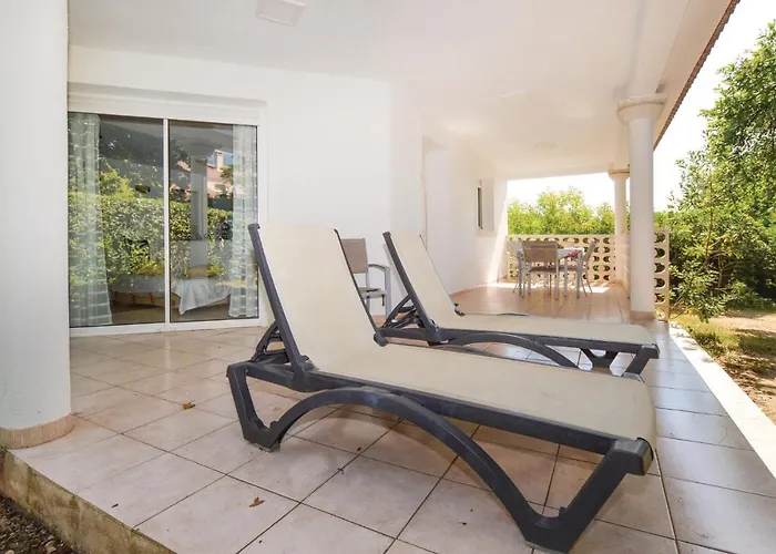 3 Bedroom In * 莫里亚尼海滩